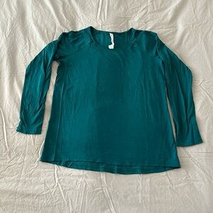 Lululemon Long Sleeve shirt